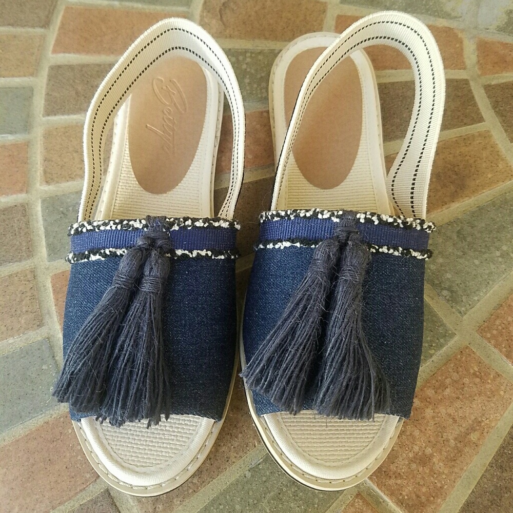 Bettye Glitter Sandals 7 1/2